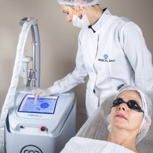 pisom-bb-laser-dual-wave-de-1550nm-e-1927nm-p-tratamentos-de-pele-medical-san-10